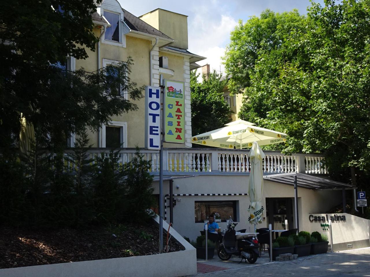 Hotel Casa Latina - Budapest — Photos 2
